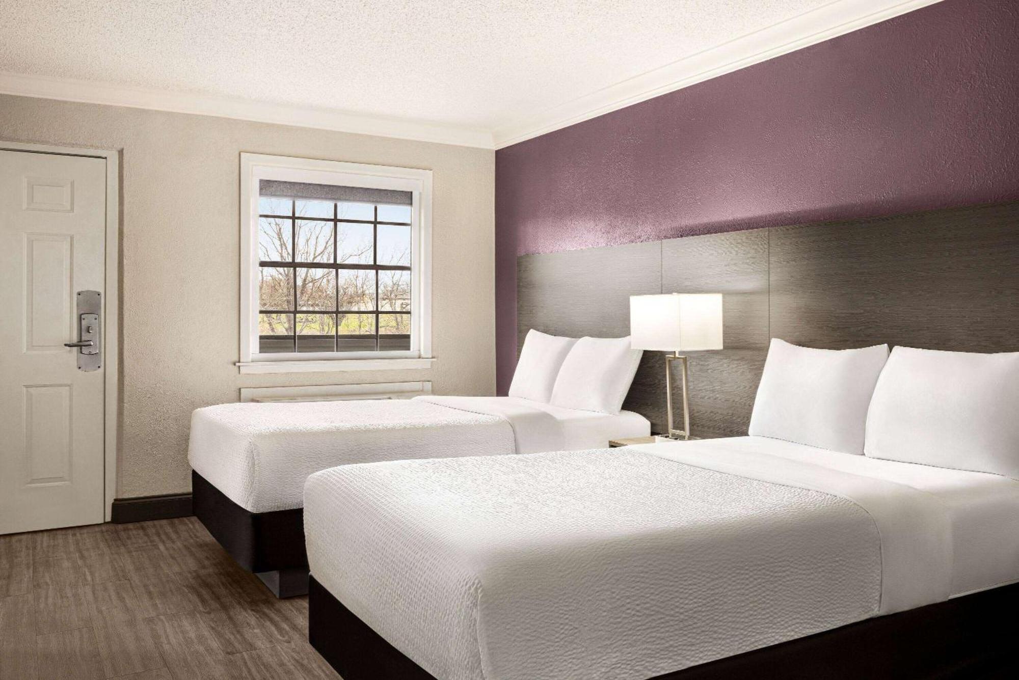 La Quinta Inn By Wyndham San Antonio Lackland Exterior foto